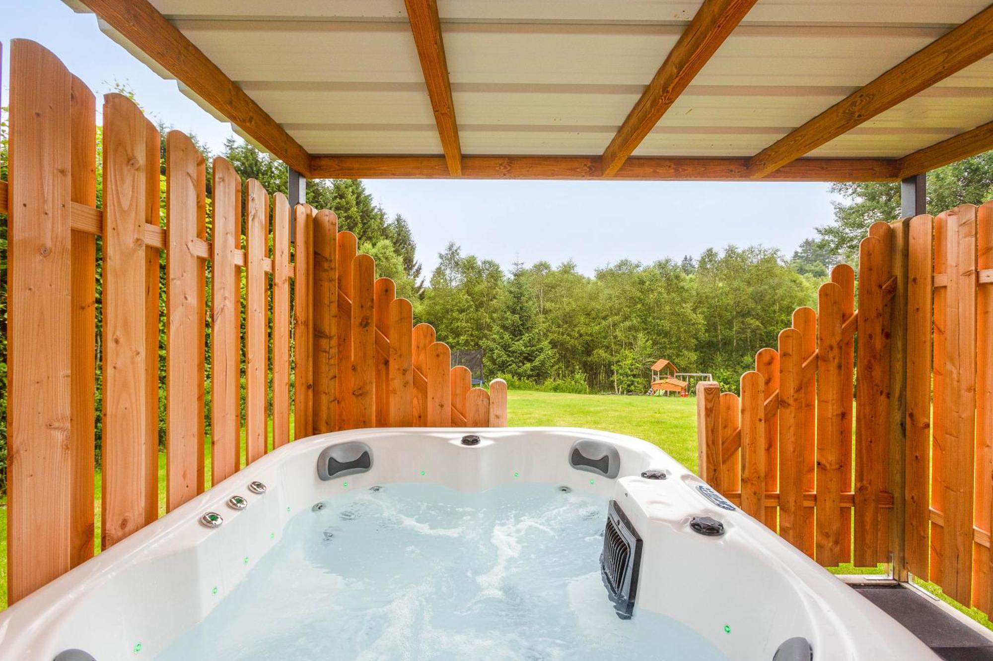 Urlaub Am Schwarzbach Mit Sauna Und Whirlpool Haus Felix Küchelscheid Esterno foto